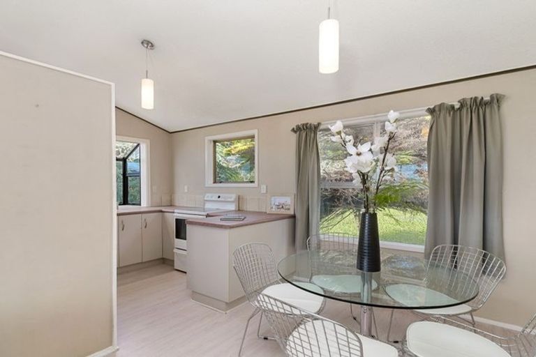 Photo of property in 66a Utuhina Road, Springfield, Rotorua, 3015