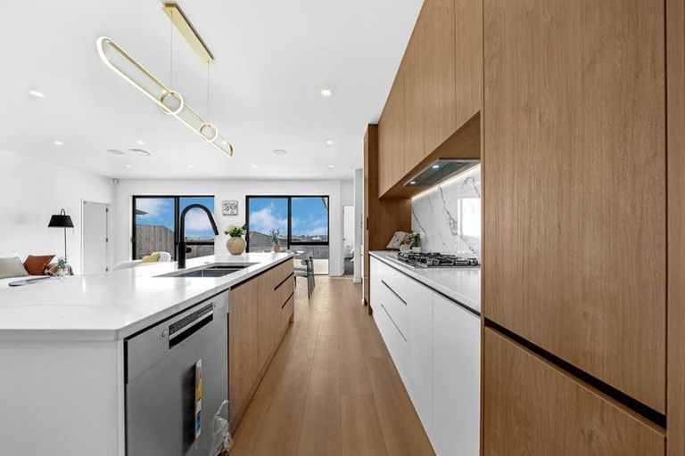 Photo of property in 171 Hitchen Road, Pokeno, 2402