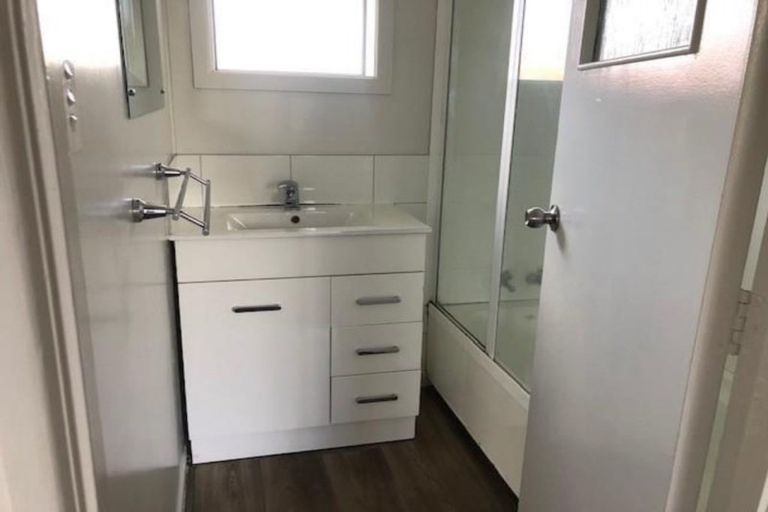 Photo of property in 5 Macky Avenue, Mangere East, Auckland, 2024