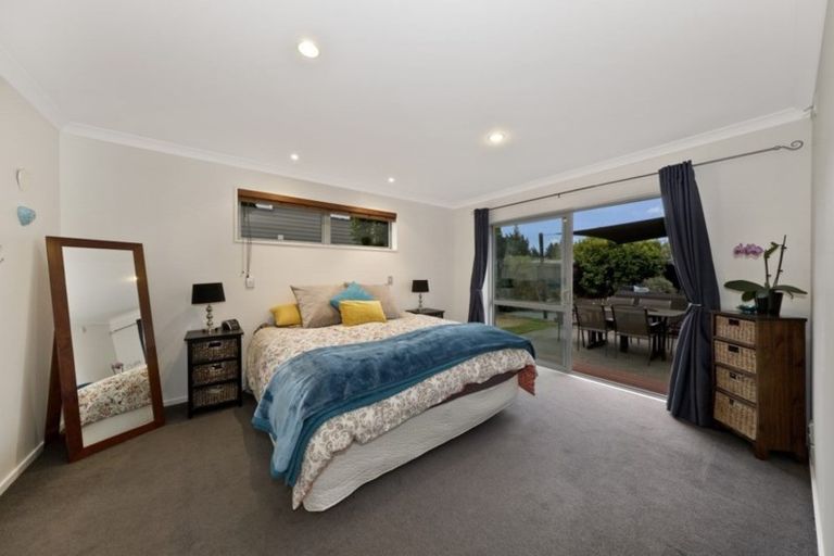 Photo of property in 10 Reka Street, Parklands, Christchurch, 8083