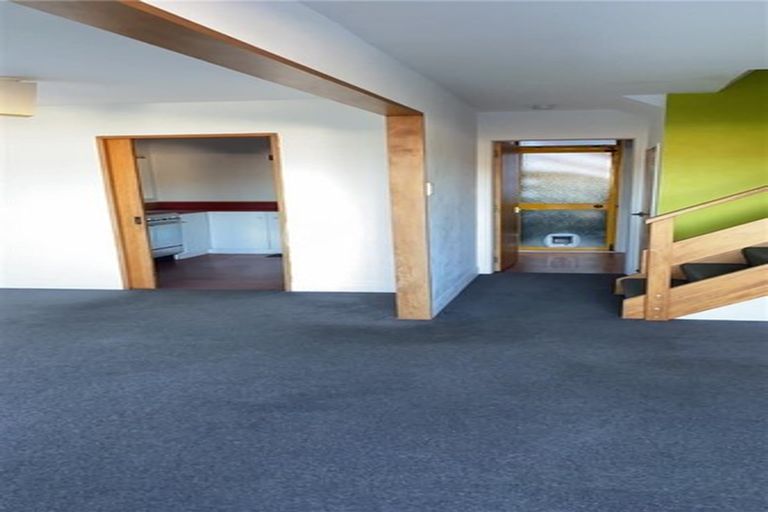 Photo of property in 22 Stafford Street, Mount Victoria, Wellington, 6011