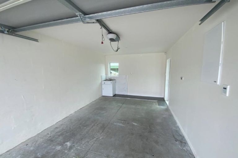 Photo of property in 1 Sohum Place, Manukau, Auckland, 2104