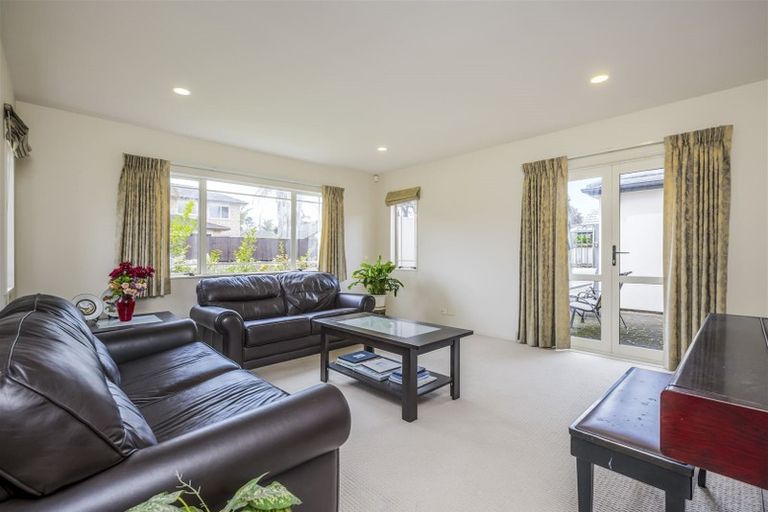 Photo of property in 18 Greenbrooke Drive, Flat Bush, Auckland, 2016