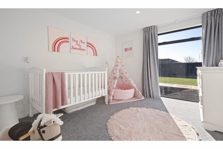 Photo of property in 9 Waipara Road, Pegasus, 7612