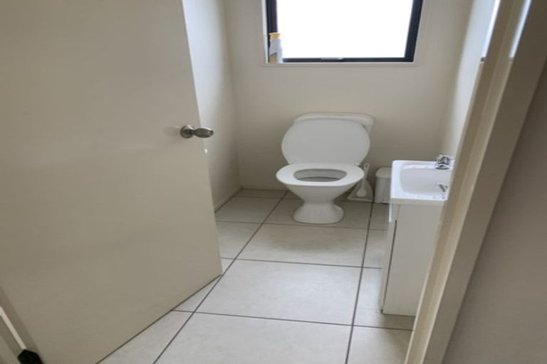 Photo of property in 130 Ilam Road, Ilam, Christchurch, 8041