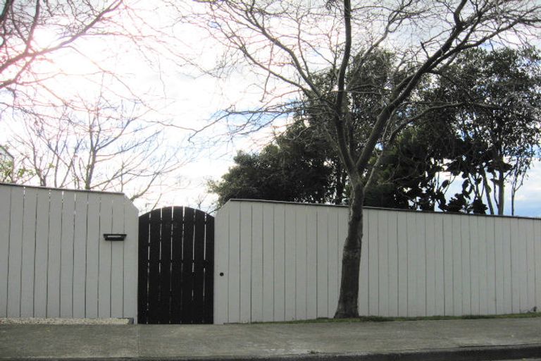 Photo of property in 62 Hipango Terrace, Durie Hill, Whanganui, 4500