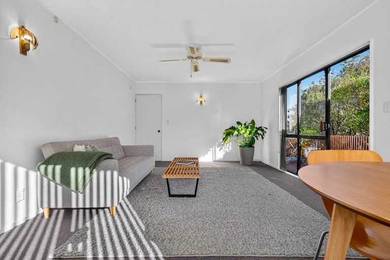 Photo of property in 1/30 Savoy Road, Glen Eden, Auckland, 0602