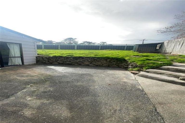 Photo of property in 18 Commins Road, Onerahi, Whangarei, 0110