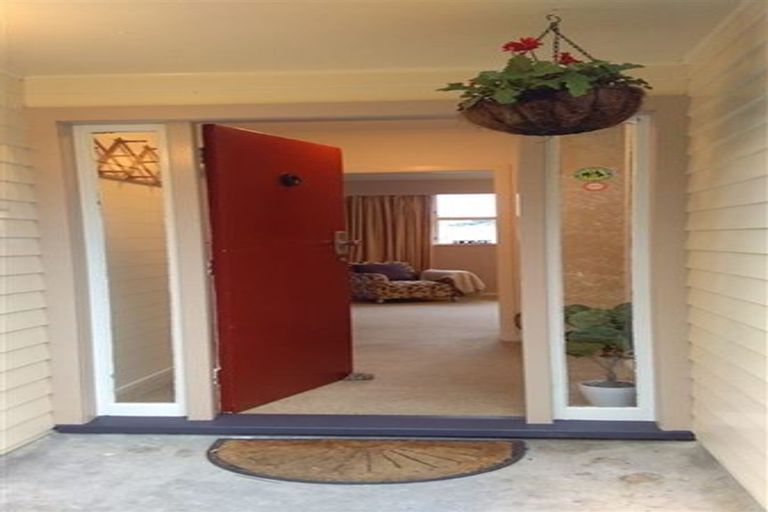 Photo of property in 16 Awarua Street, Ngaio, Wellington, 6035