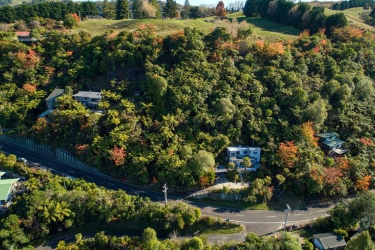 Photo of property in 28 Spencer Road, Lake Tarawera, Rotorua, 3076