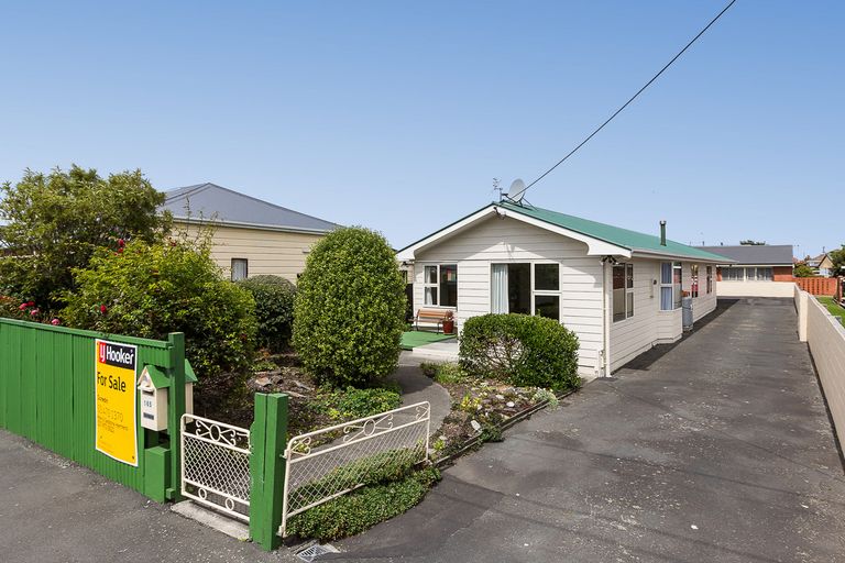 Photo of property in 165 Oxford Street, South Dunedin, Dunedin, 9012