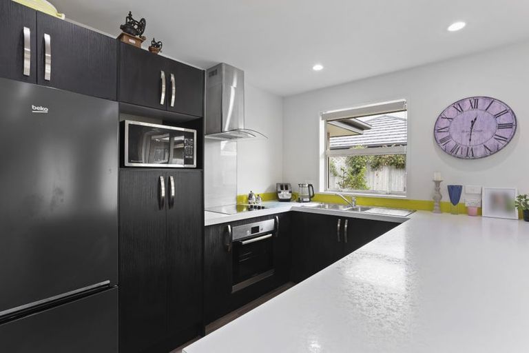 Photo of property in 2/8 Ensors Road, Opawa, Christchurch, 8023