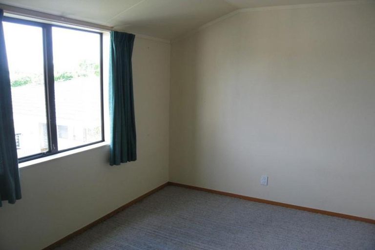Photo of property in 16 Keeling Street, West End, Palmerston North, 4412