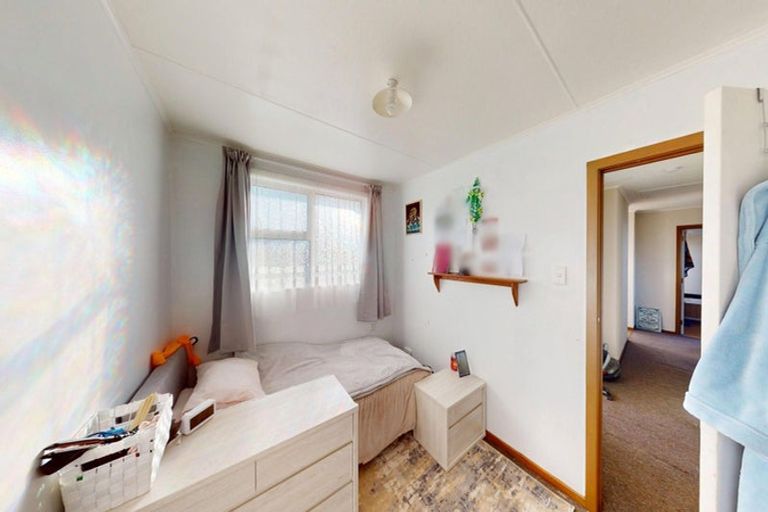 Photo of property in 14 Fergusson Street, Marton, 4710