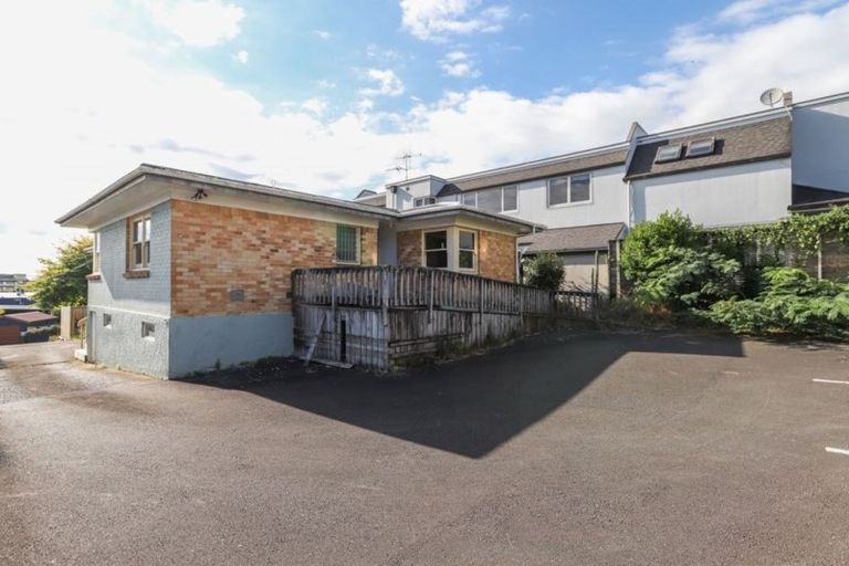 Photo of property in 20 Pembroke Street, Hamilton Lake, Hamilton, 3204