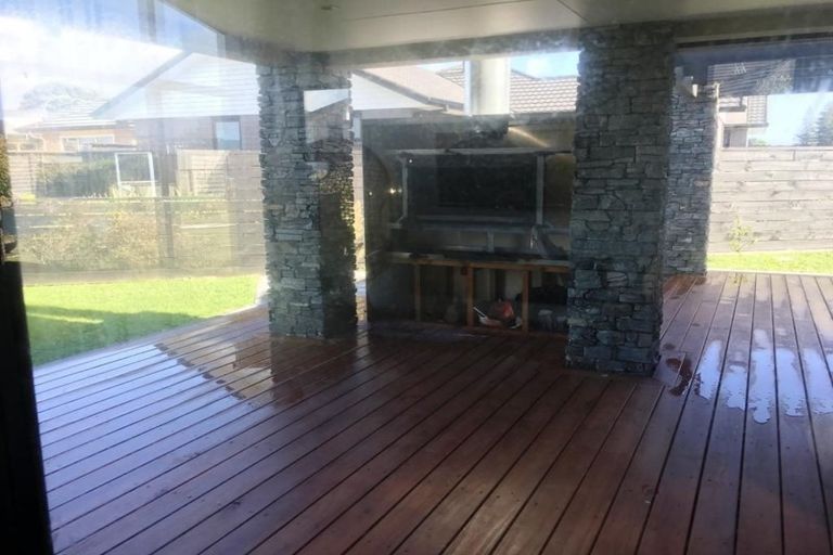 Photo of property in 63 Links Drive, Waiwhakaiho, New Plymouth, 4312