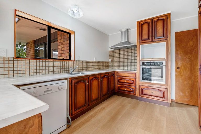 Photo of property in 1/131 Centreway Road, Orewa, 0931