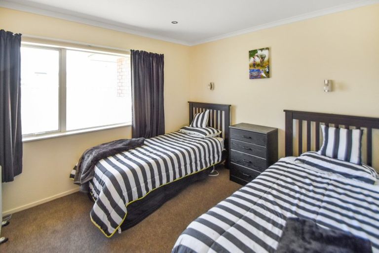 Photo of property in 6 Rhoboro Road, Twizel, 7901