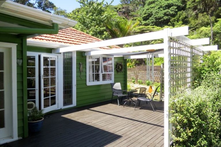 Photo of property in 25b Frederick Street, Coromandel, 3506