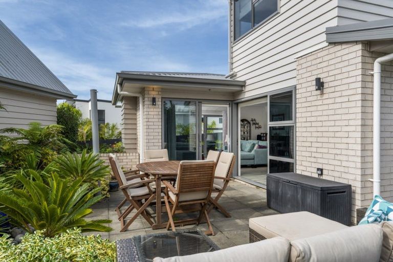 Photo of property in 8d Tinopai Drive, Omokoroa, 3114