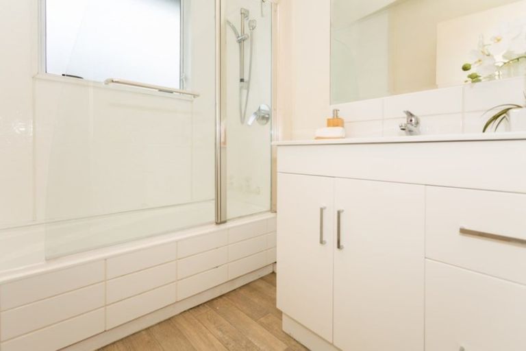 Photo of property in 464 Marine Parade, South New Brighton, Christchurch, 8062