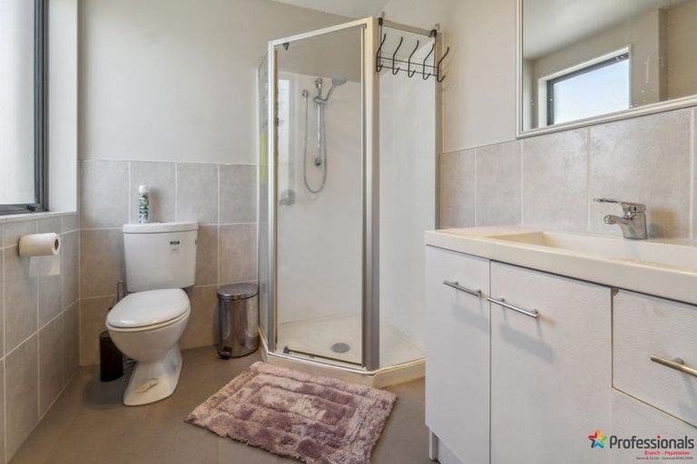 Photo of property in 192 Porchester Road, Takanini, 2112