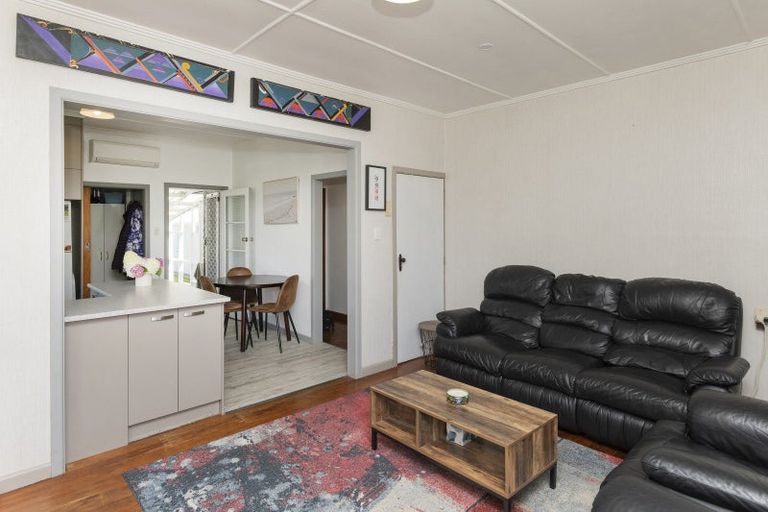 Photo of property in 14 Muir Street, Te Hapara, Gisborne, 4010