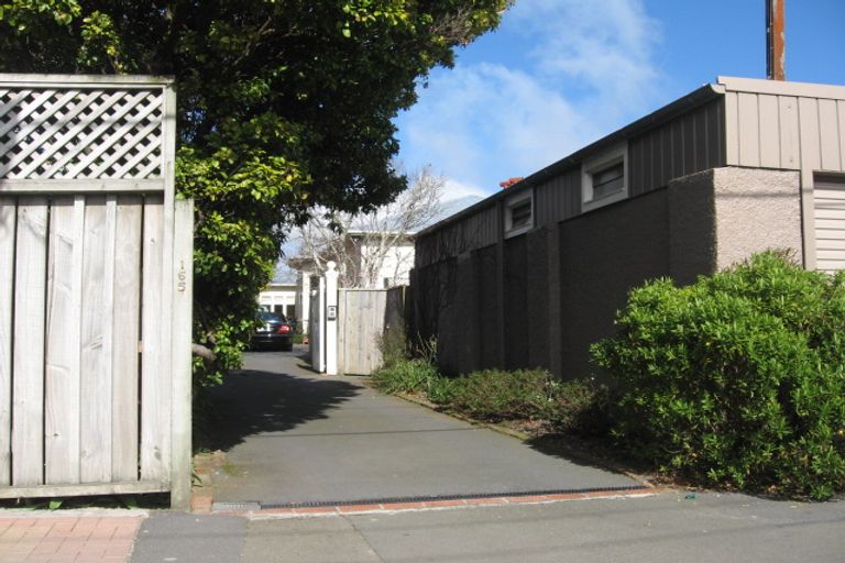 Photo of property in 165 Karori Road, Karori, Wellington, 6012