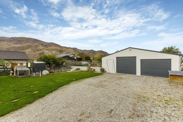 Photo of property in 12 Orient Street, Cromwell, 9310