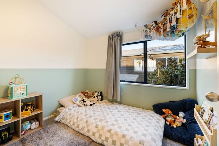 Photo of property in 2/66 Clare Road, St Albans, Christchurch, 8014