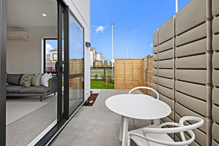 Photo of property in 4 Otereti Street, Flat Bush, Auckland, 2019