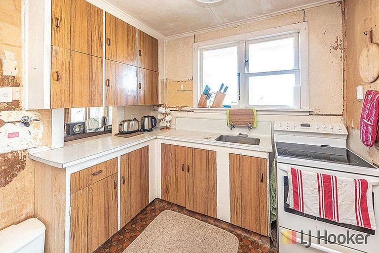 Photo of property in 69 Alma Road, Gonville, Whanganui, 4501