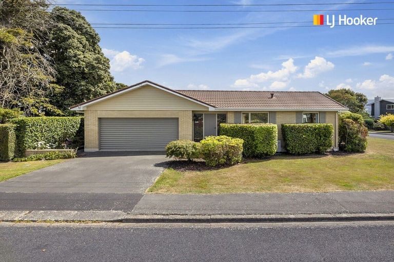 Photo of property in 42 Glendevon Place, Vauxhall, Dunedin, 9013