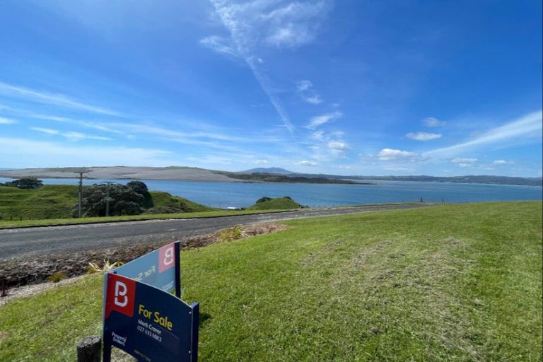 Photo of property in 53 Te Wetini Roore Place, Kawhia, 3889