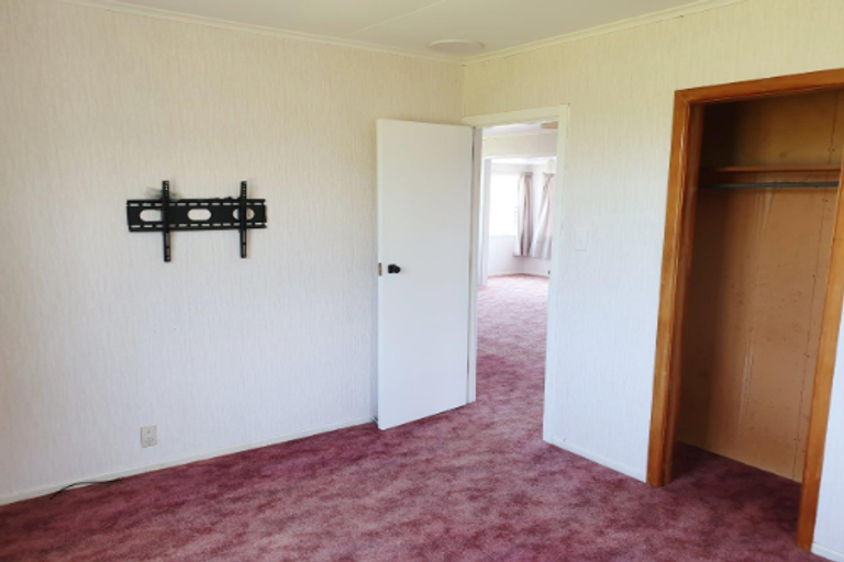 Photo of property in 24 Beach Road, Glenbrook, Waiuku, 2681