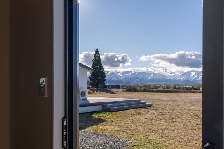Photo of property in 23 Old Glen Lyon Road, Twizel, 7901