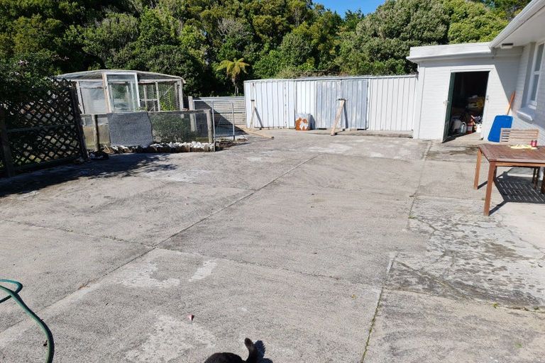 Photo of property in 2 Larsen Street, Cape Foulwind, Westport, 7892