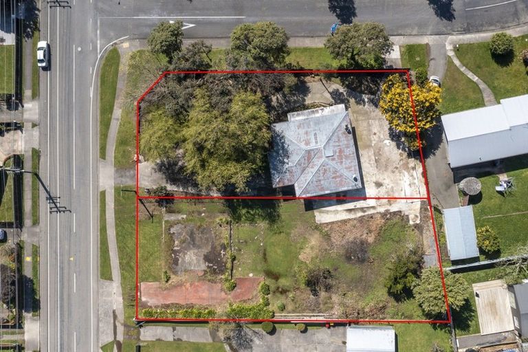 Photo of property in 26-28 Ruahine Street, Paraparaumu, 5032