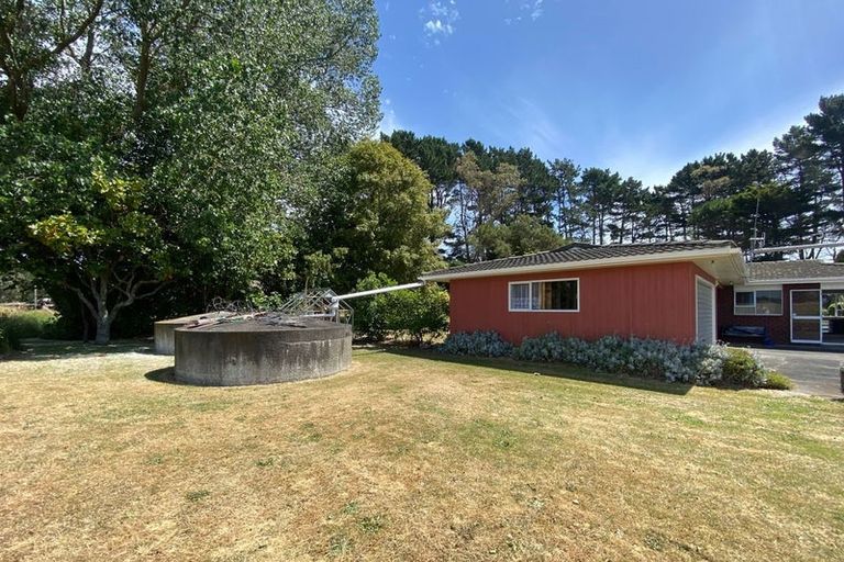 Photo of property in 906 State Highway 1, Himatangi, Foxton, 4891