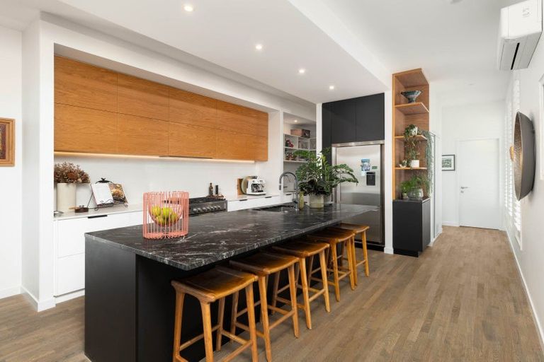 Photo of property in 4 Muriwai Drive, Diamond Harbour, Lyttelton, 8971