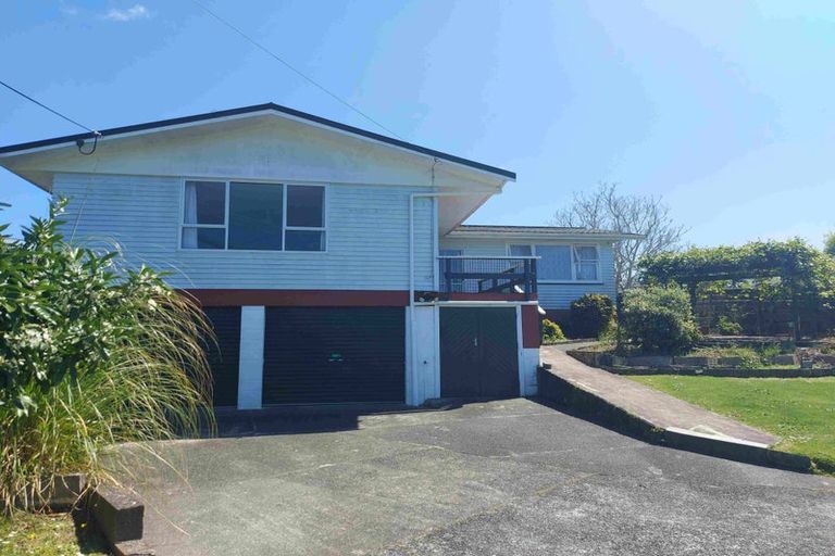 Photo of property in 76 Old Onerahi Road, Onerahi, Whangarei, 0110