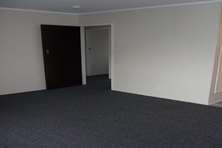 Photo of property in 4/6 Miro Street, New Lynn, Auckland, 0600
