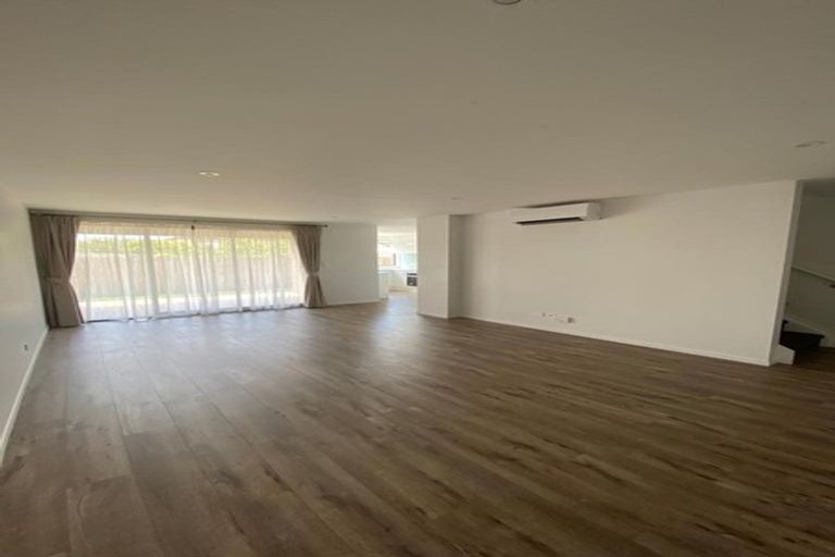 Photo of property in 3/31 Kenderdine Road, Papatoetoe, Auckland, 2025