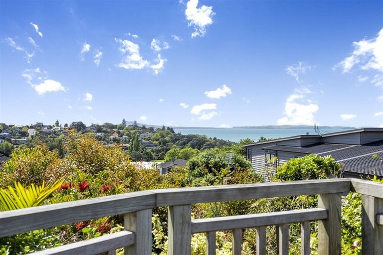 Photo of property in 100a Mellons Bay Road, Mellons Bay, Auckland, 2014