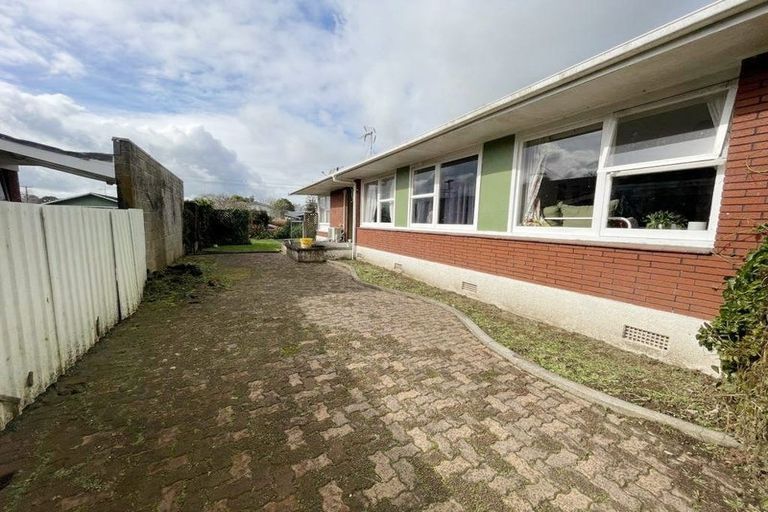 Photo of property in 33 Regent Street, Silverdale, Hamilton, 3216