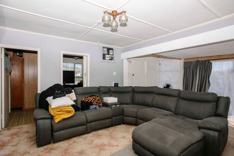 Photo of property in 47 Miller Street, Dannevirke, 4930