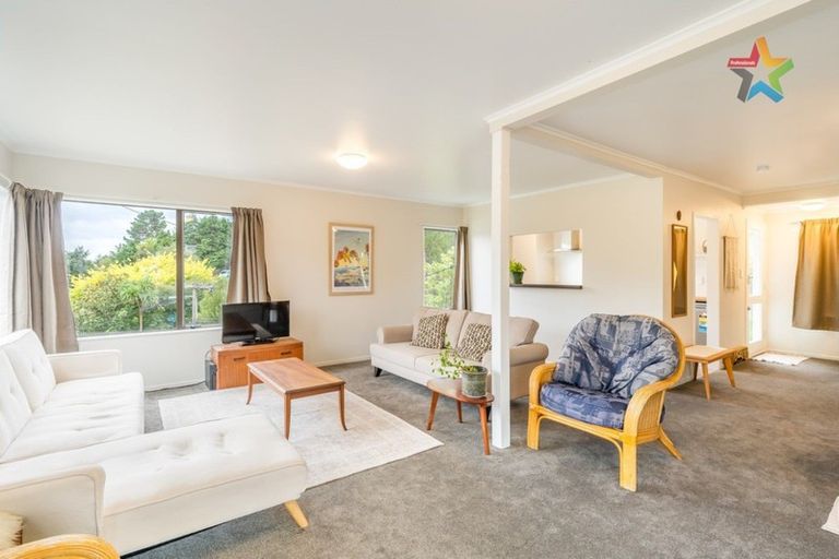 Photo of property in 4a August Avenue, Wainuiomata, Lower Hutt, 5014