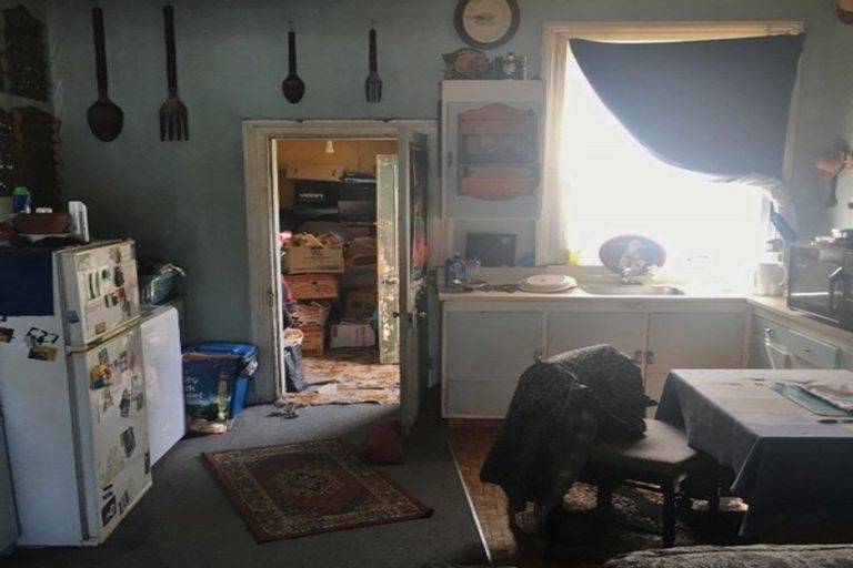 Photo of property in 51 Reid Road, South Dunedin, Dunedin, 9012