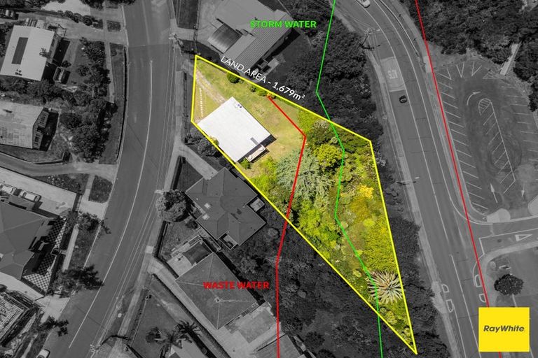 Photo of property in 2 Glengarry Road, Glen Eden, Auckland, 0602