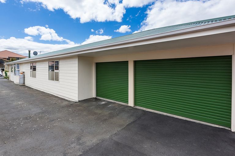 Photo of property in 165 Oxford Street, South Dunedin, Dunedin, 9012